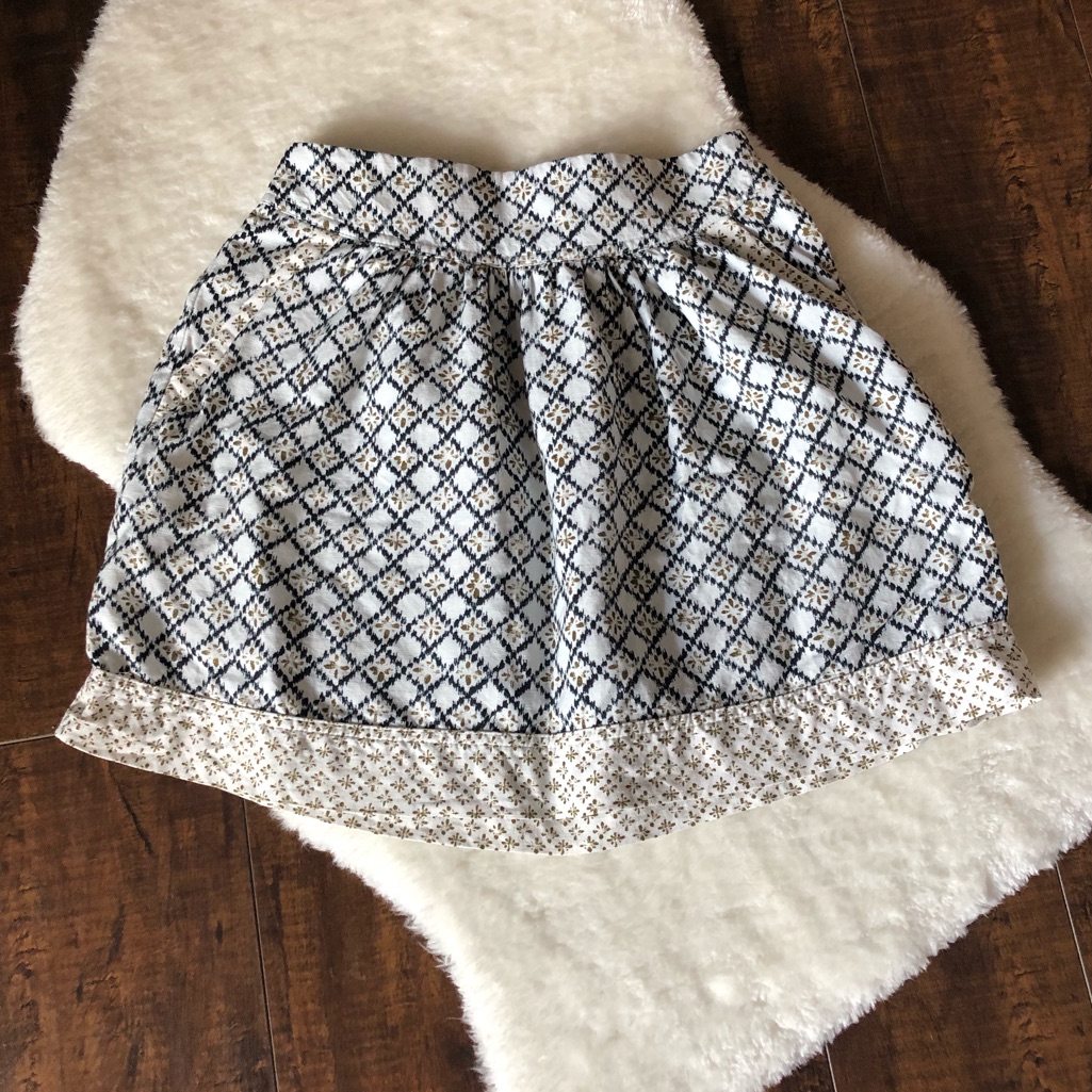 Loft Skirt W/Pockets!